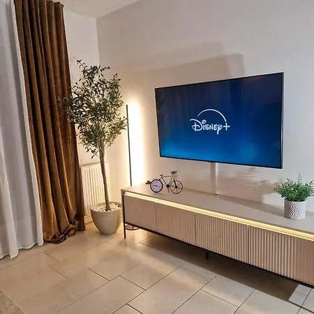 Ember Design Superior Zentral Kueche Balkon