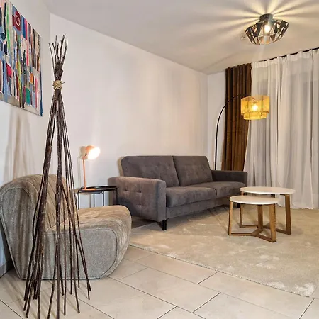 Ember Design Superior Zentral Kueche Balkon Apartamento *