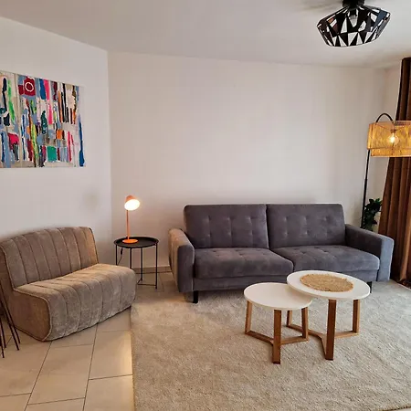 Ember Design Superior Zentral Kueche Balkon